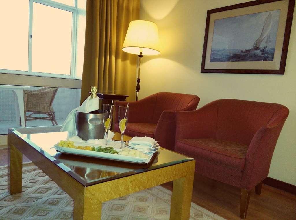 Golden Tulip Porto Gaia Hotel Vila Nova de Gaia Værelse billede
