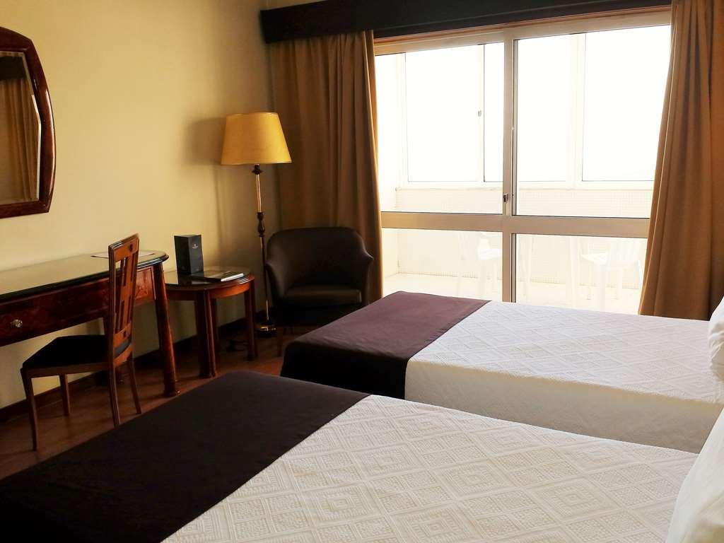 Golden Tulip Porto Gaia Hotel Vila Nova de Gaia Værelse billede