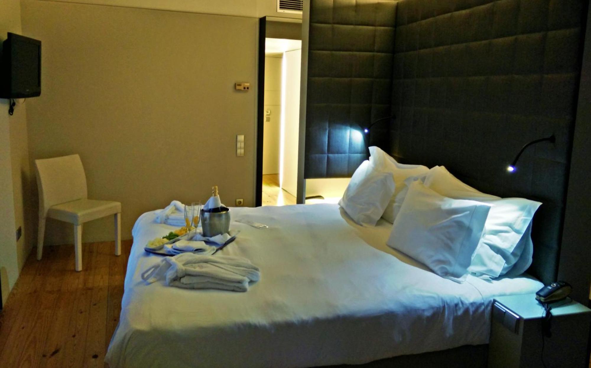 Golden Tulip Porto Gaia Hotel Vila Nova de Gaia Værelse billede