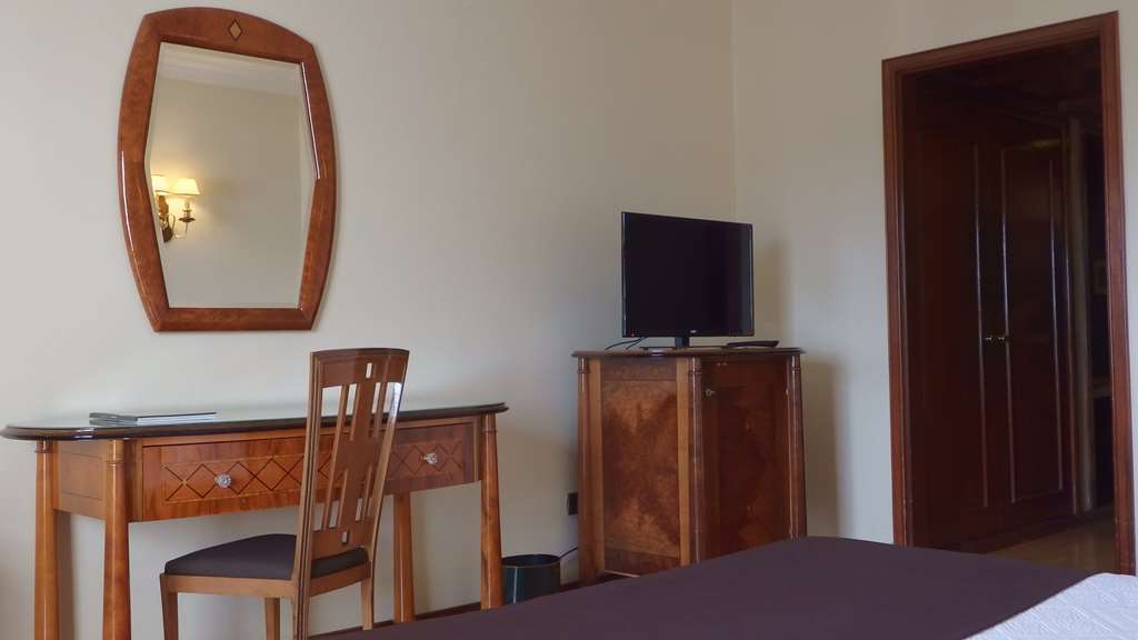 Golden Tulip Porto Gaia Hotel Vila Nova de Gaia Eksteriør billede